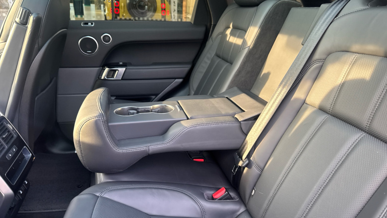 Land Rover Range Rover Sport 3.0 D300 HSE Silver 5dr Auto Diesel Estate